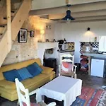 Holiday home La Chabourne Des Remparts Saint-Simeux