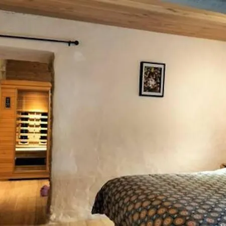 La Chabourne Des Remparts Saint-Simeux