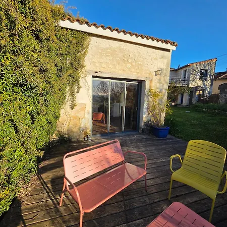 Ferienhaus La Chabourne Des Remparts Saint-Simeux